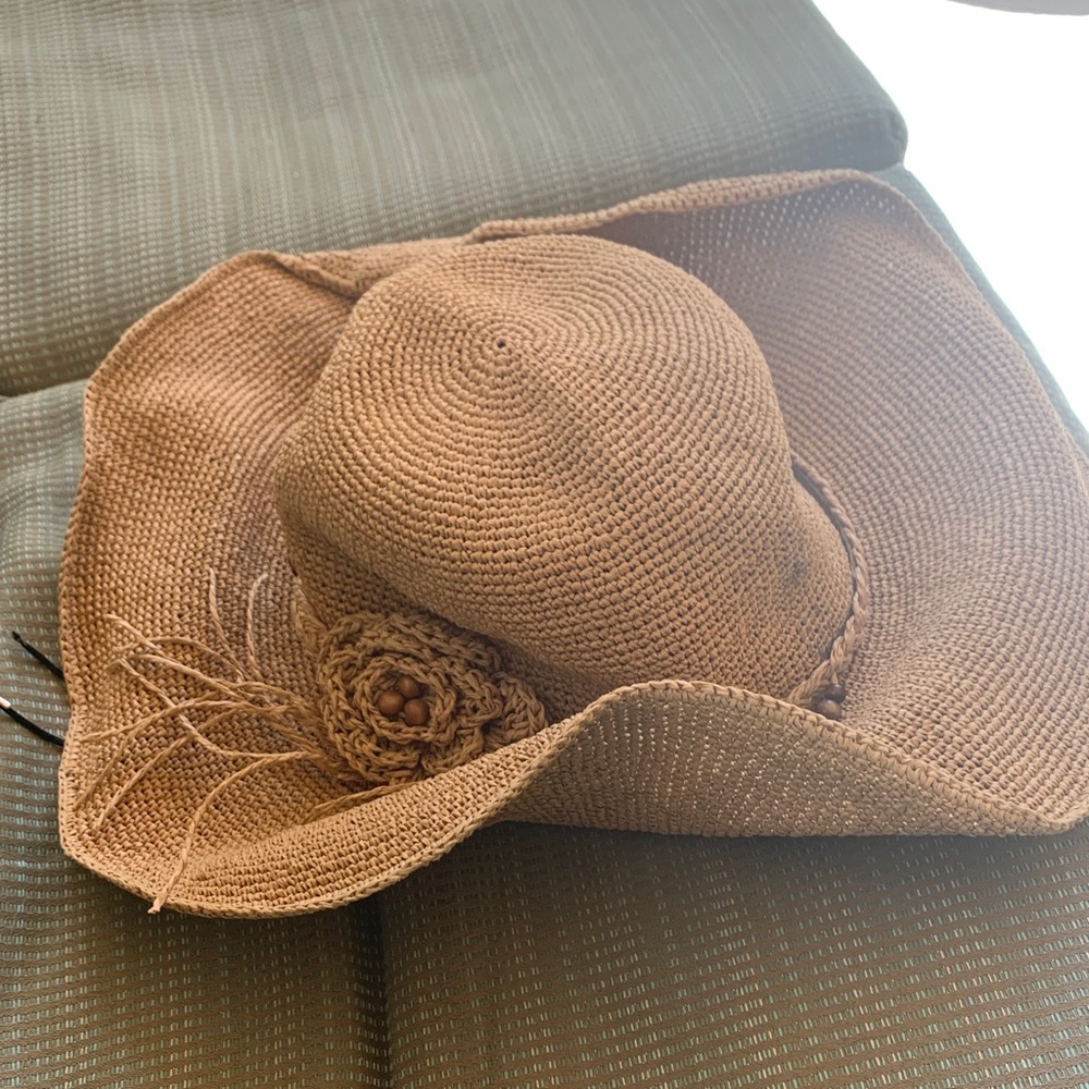Women's Crochet cellulose fiber Floppy Sun Hat with Floral Detail - Brown